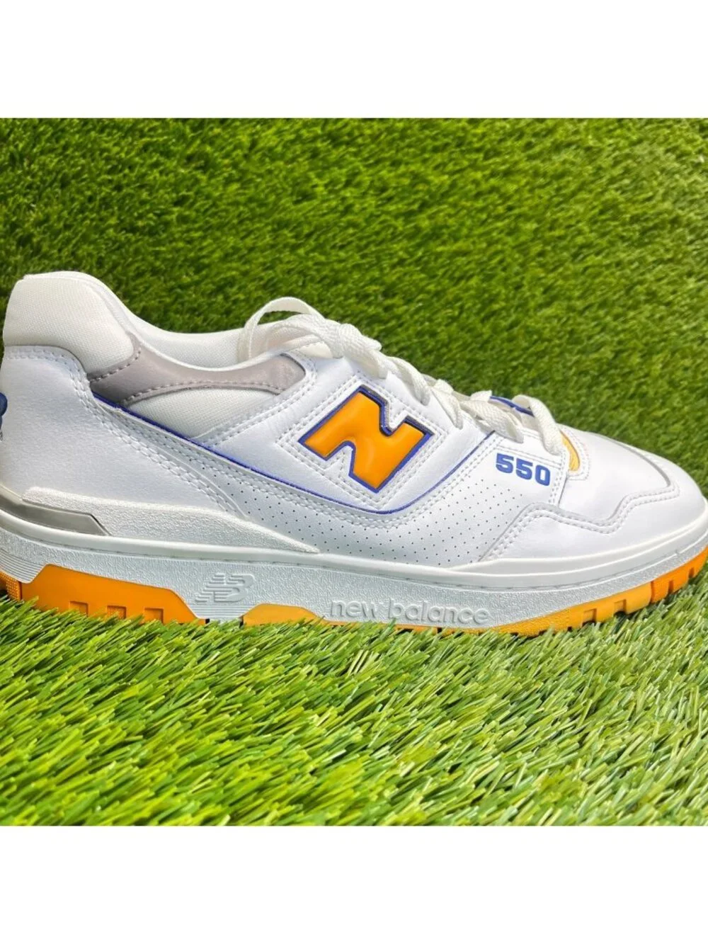 New Balance 550 Mens Size 9.5 White Orange Blue Athletic Leather Shoes Sneakers